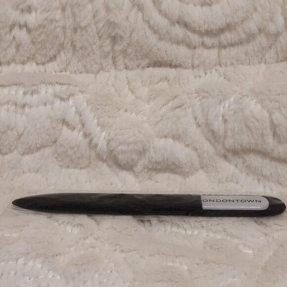 Londontown Nail File White Glass and Case New Sealed - Picture 5 of 5